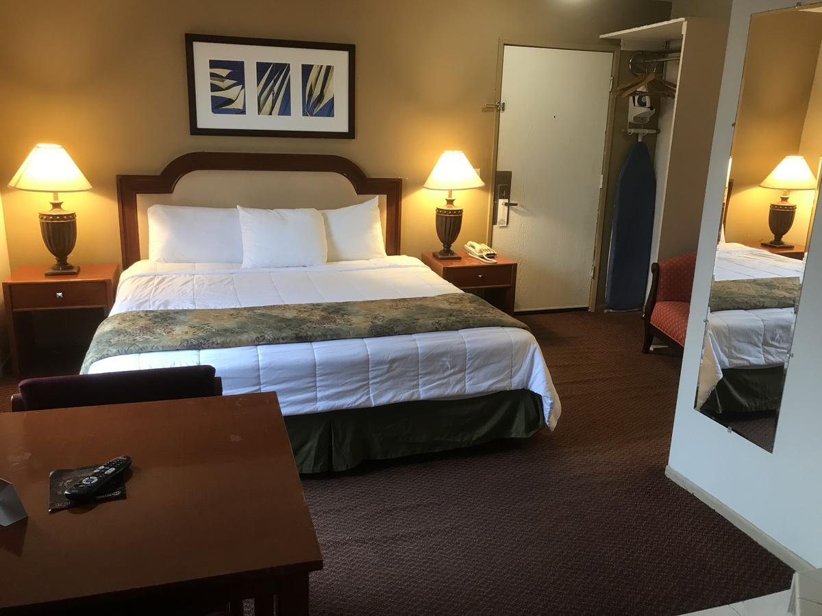 Portofino Beach Inn - Encinitas Exteriör bild